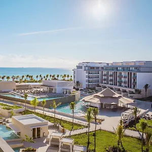majestic-elegance-playa-mujeres.quintano-roohotels.com/